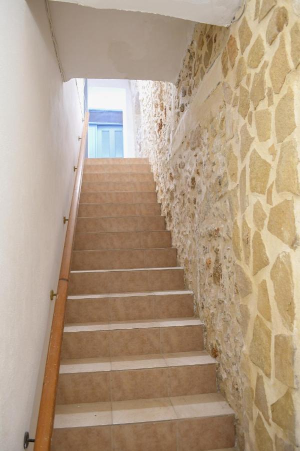 דירות העיירה רתימנו Artist Loft מראה חיצוני תמונה
